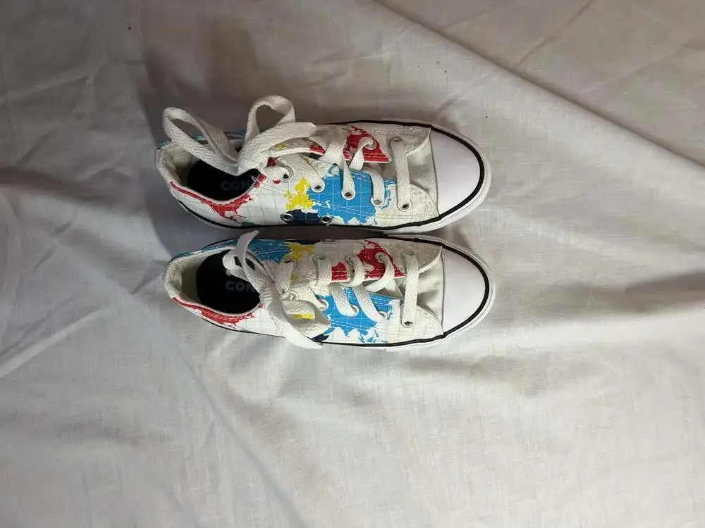 Converse All Star Chuck Taylor Low Top Sneakers Size 13